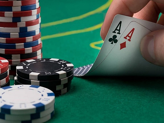 Những kinh nghiệm chơi poker hay giúp luôn thắng